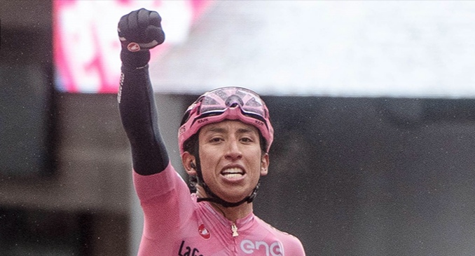 Egan Bernal hace historia : ganó el Giro