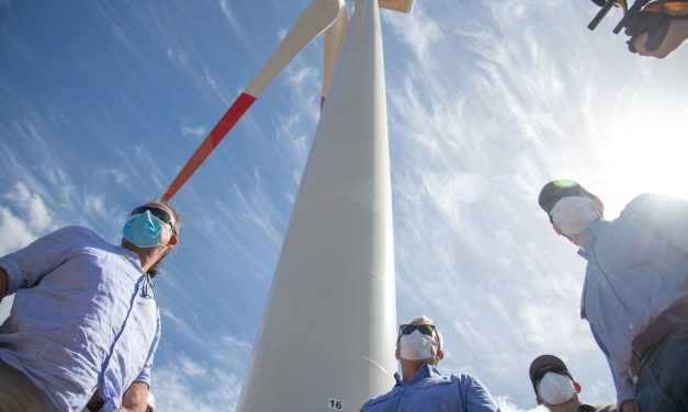 Gobierno inicia construcción de complejo eólico en La Guajira