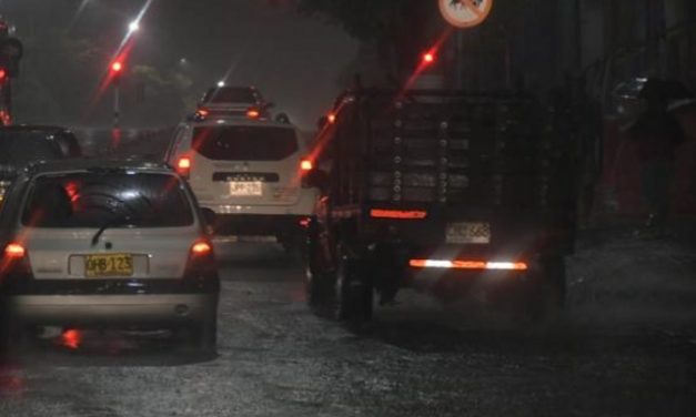 Llamado a la precaución ante onda tropical que ha empezado a consolidarse como ciclón tropical
