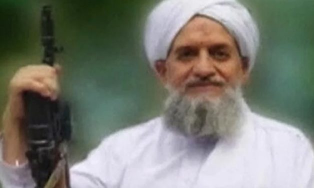 Estados Unidos mató al líder de al Qaeda, Ayman al-Zawahiri
