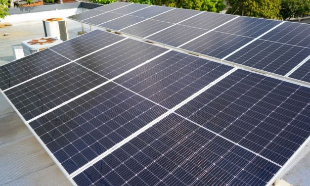 SENA Atlántico abre  dos plantas solares fotovoltaicas