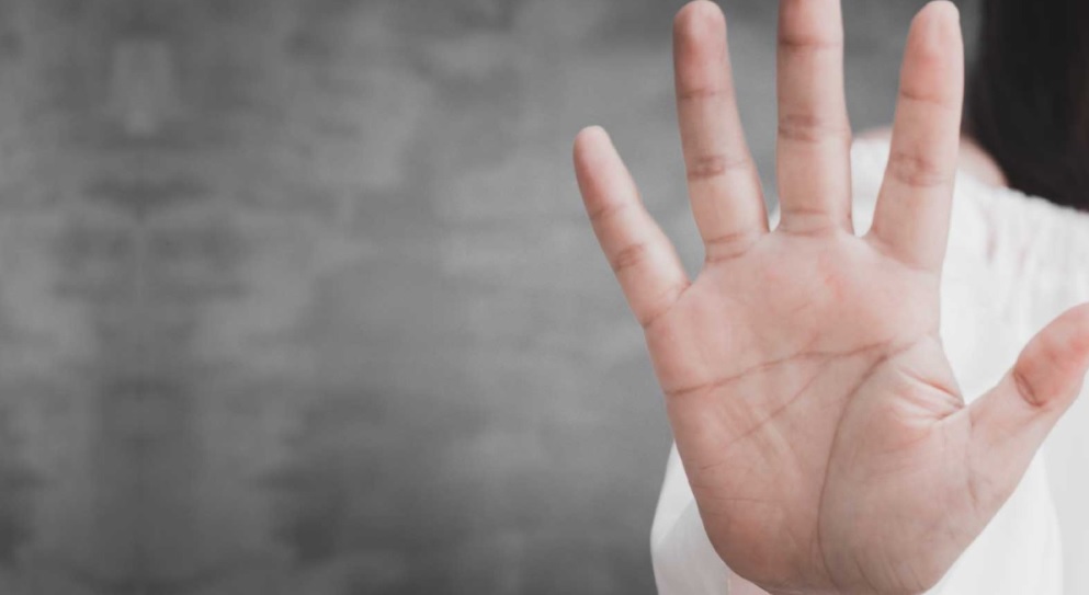  A la cárcel hombre señalado de golpear hasta la  muerte a su hijo menor de edad