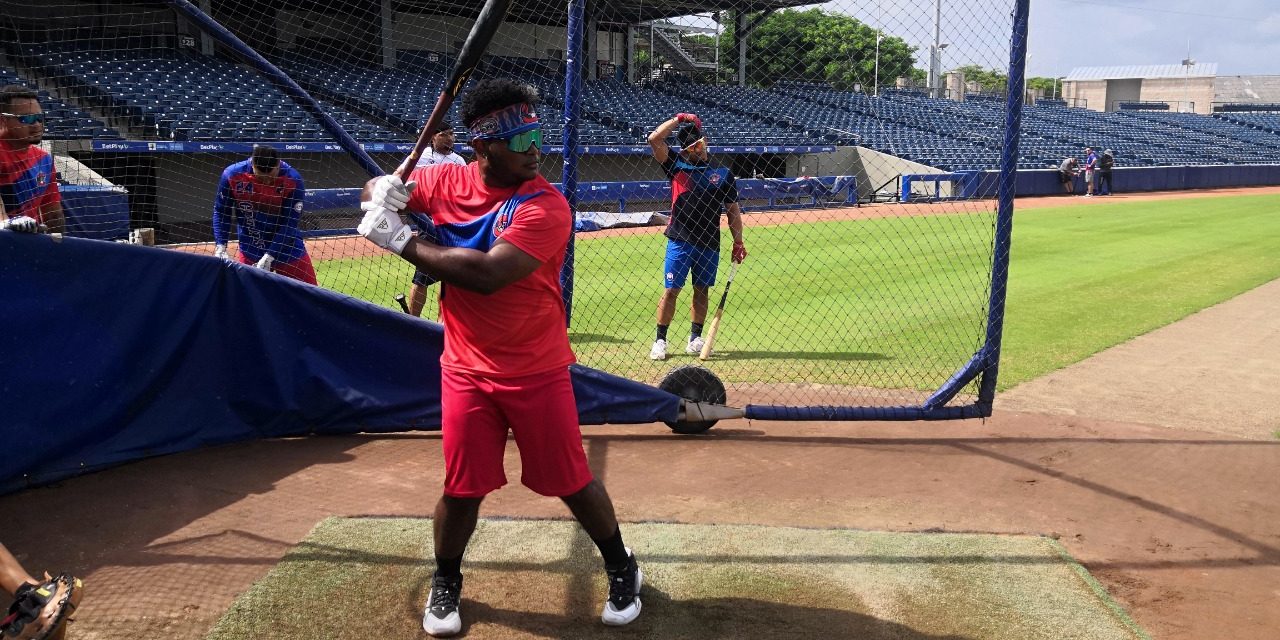 Caimanes realizó primer entrenamiento: Dilson Herrera presente desde el primer día