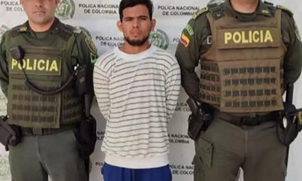 Cárcel por pegarle a su mamá