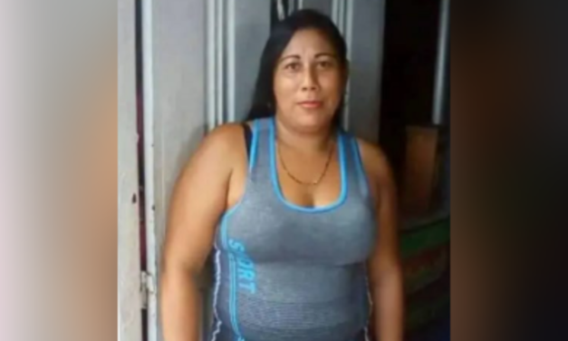 Encuentran enterrado en el patio cuerpo de una mujer