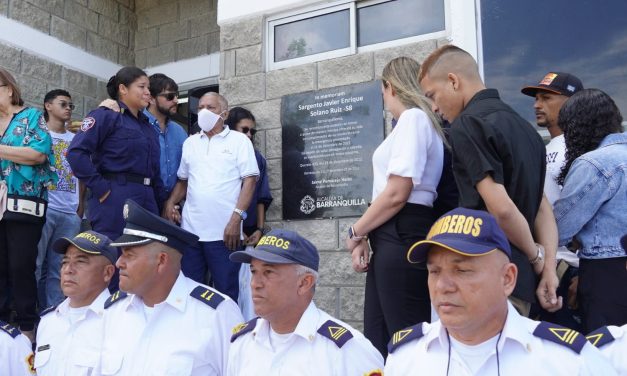 Estación de Las Flores ahora se llama  Javier Enrique Solano