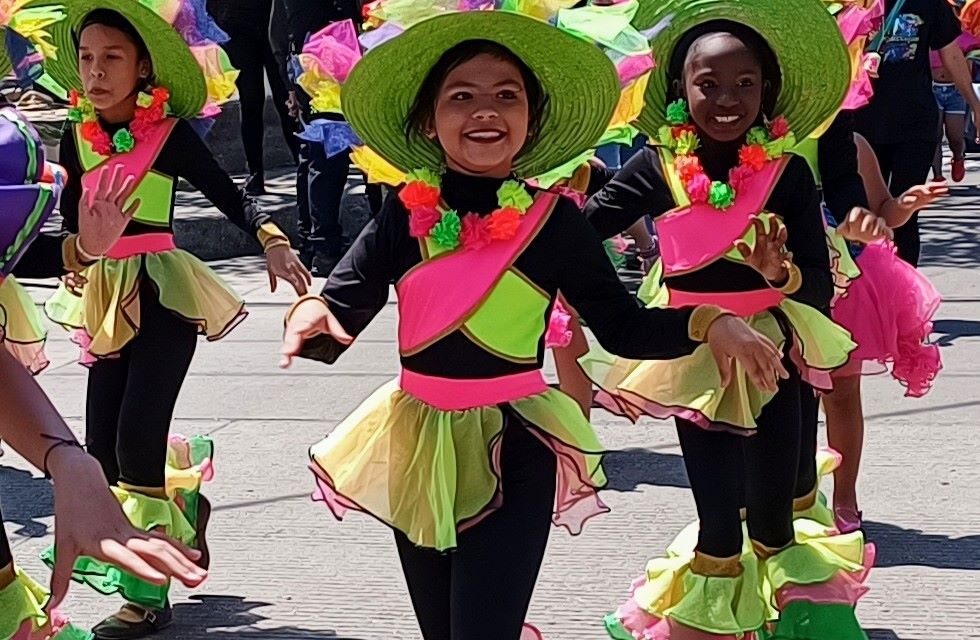 Los niños se gozaron la salvaguarda del Carnaval