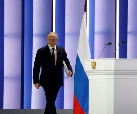 “Son ellos los culpables de la guerra, y nosotros estamos usando la fuerza para detenerla»: Putin culpa a occidente