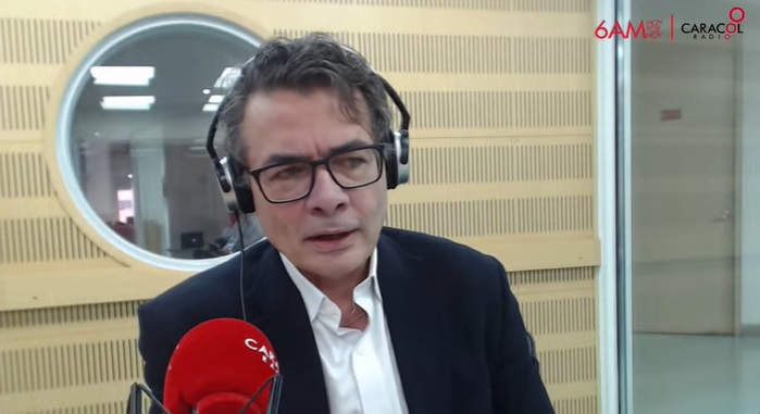 Petro le ofreció embajada del Reino Unido al saliente Ministro Alejandro Gaviria