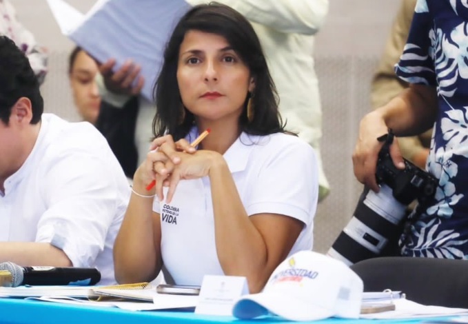 La Ministra de Minas Irene Vélez renunció por escándalo con Migración Colombia