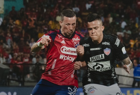 Junior cayó ante el DIM y tambalea ‘Bolillo’