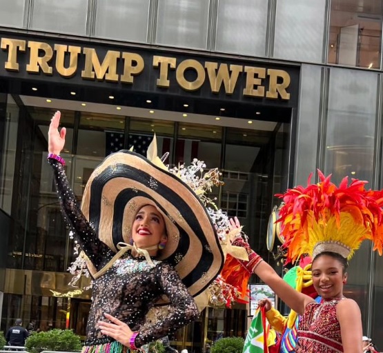 El tumbao del Carnaval de Barranquilla hizo vibrar el desfile de la Hispanidad en Nueva York
