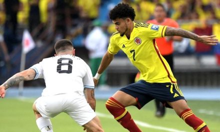 A Colombia se le escapó la victoria: 2-2 ante Uruguay
