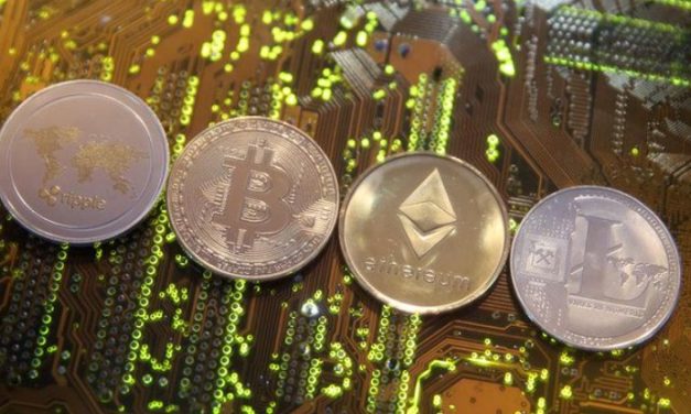 Tres personas estafan a 120,000 individuos mediante criptomonedas