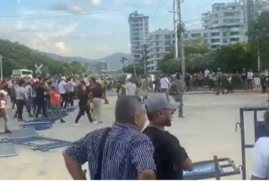 Alcaldesa de Santa Marta Instada a Contener Disturbios
