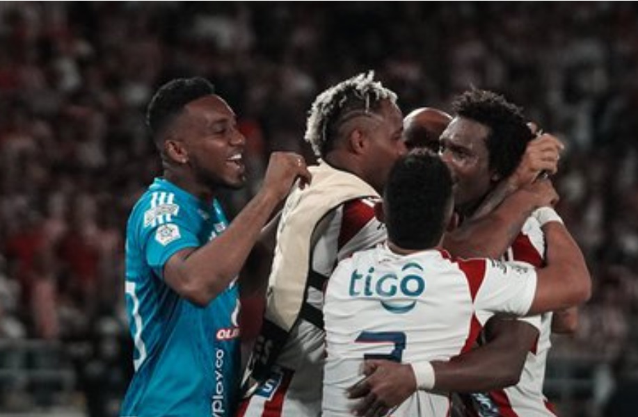 Junior logra tiquete a semifiales tras imponerse 2-0 sobre Atlético Huila