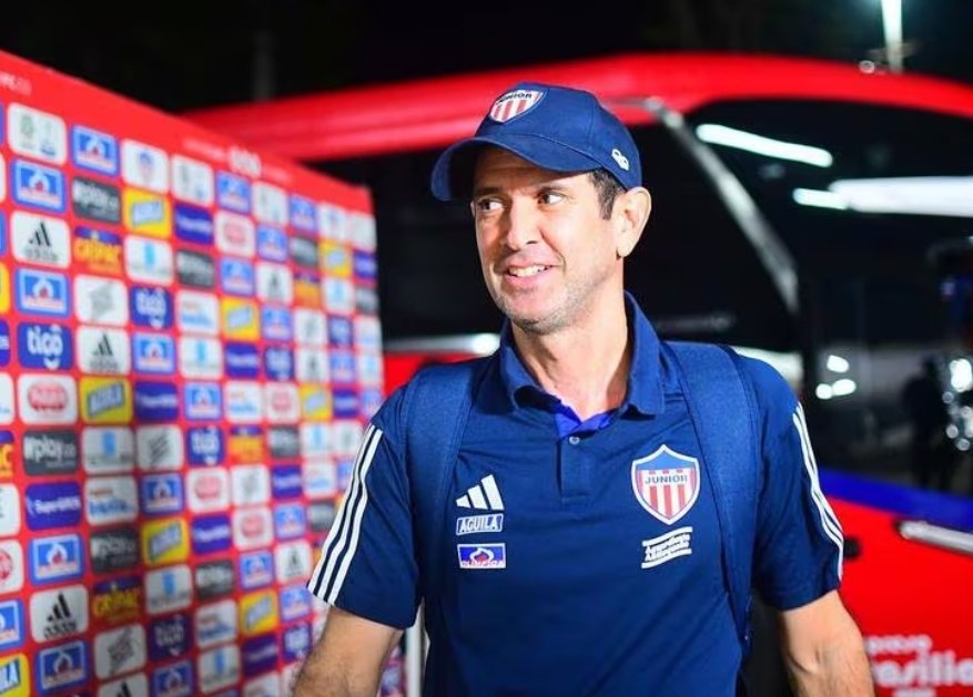 Arturo Reyes, el primer entrenador costeño que gana un título con Junior