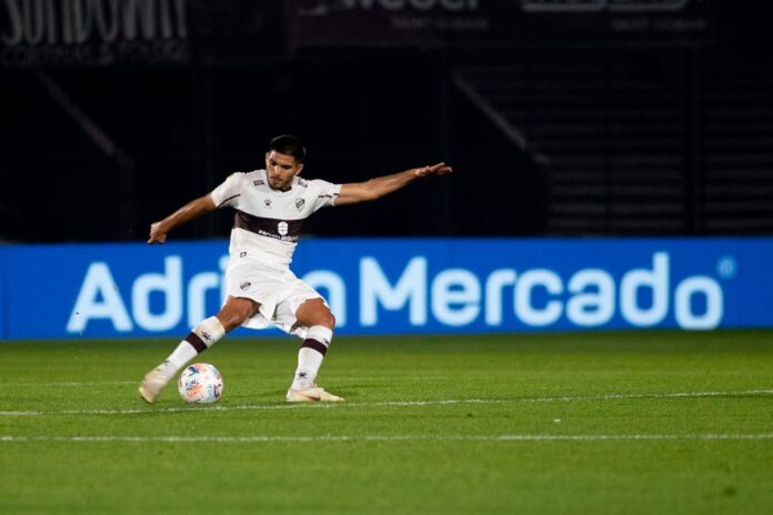 El argentino Nicolás Salazar, posible remplazo de ‘Rafa’ Pérez