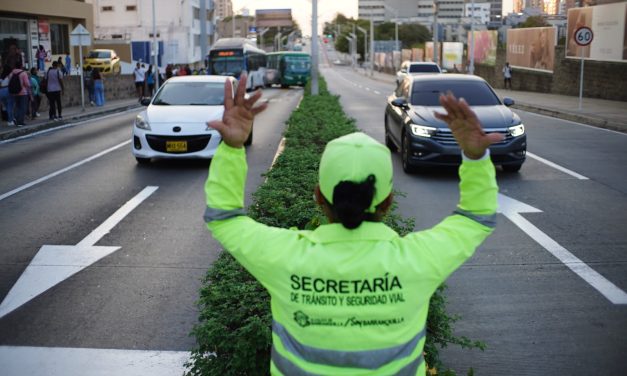 REINICIA CONTRAFLUJO DEL LABORATORIO VIALEN LA CARRERA 51B ENTRE CALLES 94 Y 84