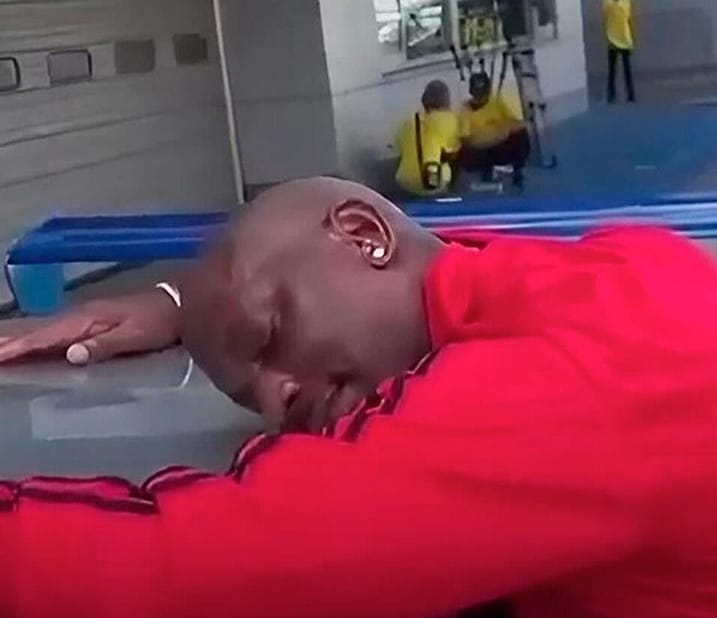 Tyrese Gibson se conmueve am encontrarse con el emblemático Nissan Skyline en de Paul Walker