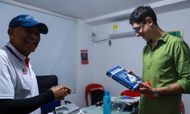 SAE entrega casa al Toto Rubio para su escuela