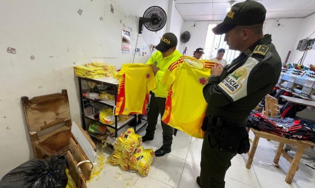 1.200 camisetas falsificadas de la selección Colombia fueron incautadas