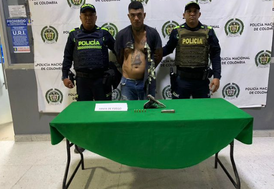 CAPTURADO TRAS AGREDIR A BALAZOS A UNA PERSONA EN LA PLAYA