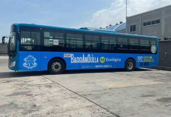 Llegan 40 nuevos buses para Transmetro