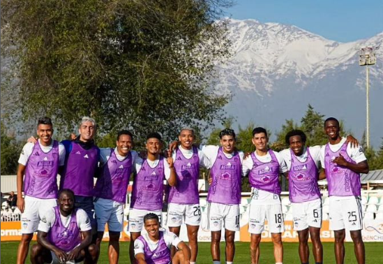 Junior visita los Andes en su conquista de América