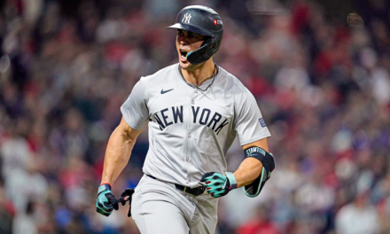 Yanquis de Nueva York avanzan a la Serie Mundial tras vencer a los Guardianes de Cleveland