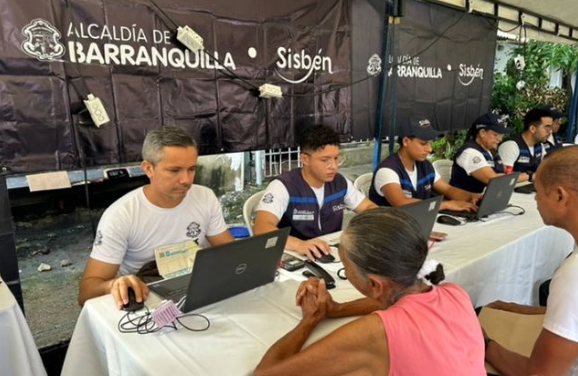 Uso de tramitadores y falta de actualización bloquean más de 74 mil fichas del Sisbén en Barranquilla