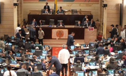 Cámara niega archivar Reforma a la Salud con 87 votos a favor