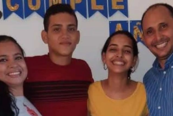 Masacre de familia de pastores a una cuadra del comando de Policía