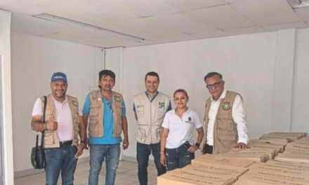Ganaderos donan 23.500 litros de leche a desplazados por violencia en Catatumbo
