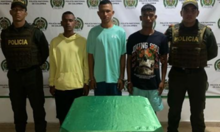 Capturan a tres personas por uso ilegal de uniformes de la Policía en Atlántico