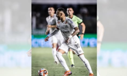 Neymar regresa a Brasil para enfrentar a Colombia y Argentina