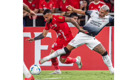 América de Cali y Corinthians empatan 1-1 en homenaje a Freddy Rincón