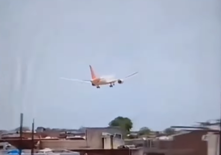Tragedia aérea en India: se estrella vuelo de Air India con 244 personas a bordo