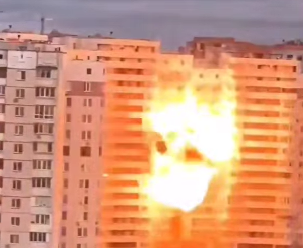 Masacre en Kiev: al menos 14 muertos, incluido un estadounidense, tras ataque ruso con drones y misiles