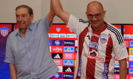 “Mi profesión es entrenador, no campeonador”: Alfredo Arias responde a críticas por no haber ganado en Colombia