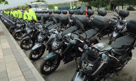Alcalde Char entrega 87 motos para fortalecer la seguridad en Barranquilla