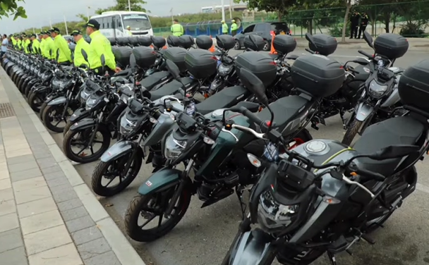 Alcalde Char entrega 87 motos para fortalecer la seguridad en Barranquilla