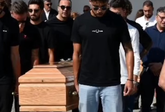 No paran las críticas a Luis Díaz por su actitud durante el sepelio de Diogo Jota