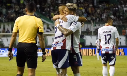 Junior gana en Palmaseca con goles de Paiva y Rodríguez en el debut de Alfredo Arias