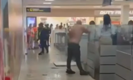 Capturan a turista estadounidense por causar destrozos en migración del aeropuerto de Cartagena
