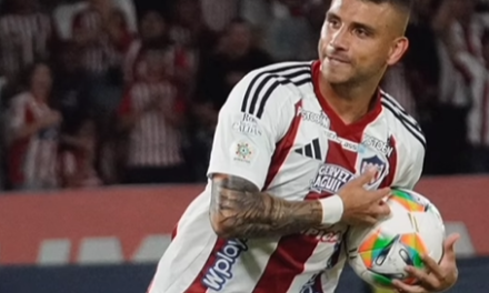 ‘Titi’ Rodríguez nos salvó de otra pena máxima y Junior celebró en el ‘Día del hincha’