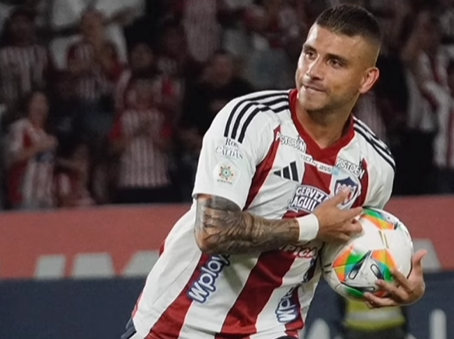 ‘Titi’ Rodríguez nos salvó de otra pena máxima y Junior celebró en el ‘Día del hincha’