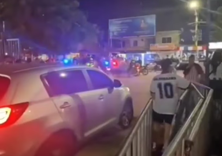 Disturbios en las inmediaciones del estadio Roberto Meléndez