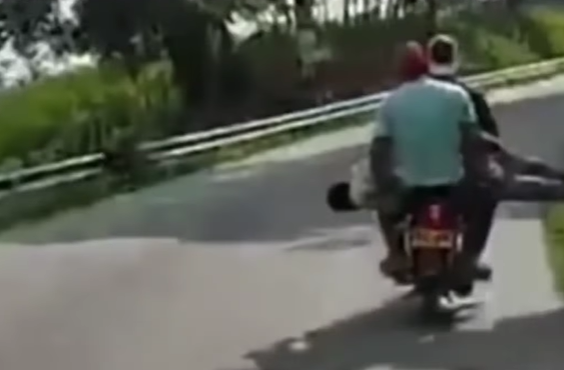 Recrudecen los crímenes en Magdalena: familias trasladan en moto los cuerpos de dos víctimas ante ausencia de autoridades