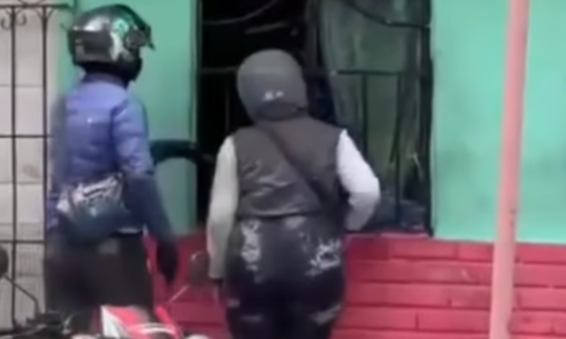 Cobradiarios rompen vidrios de una vivienda en el sur de Barranquilla y vecinos casi los linchan